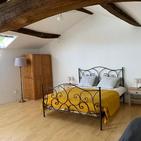 Bed & Breakfast Clos Du Grand Fief *